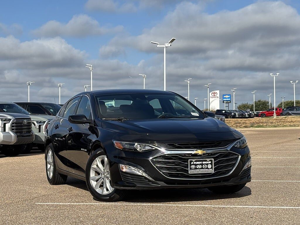 2025 CHEVROLET Malibu