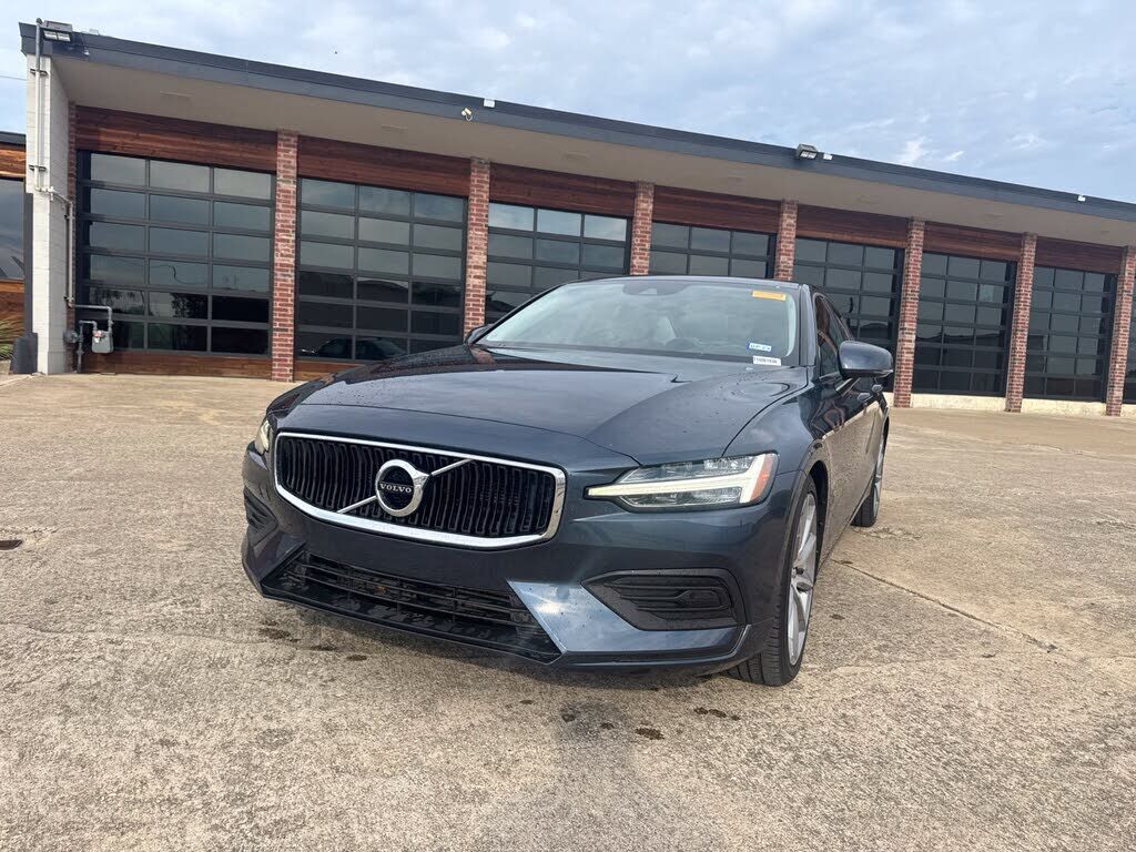 2019 VOLVO S60
