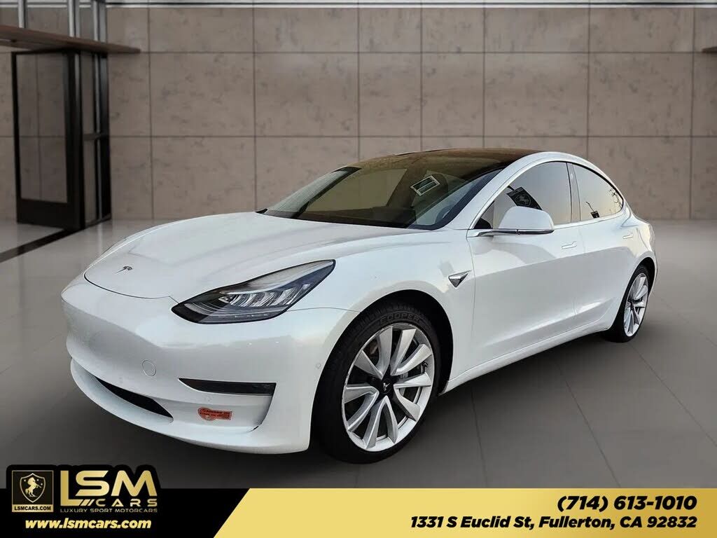 2020 TESLA Model 3