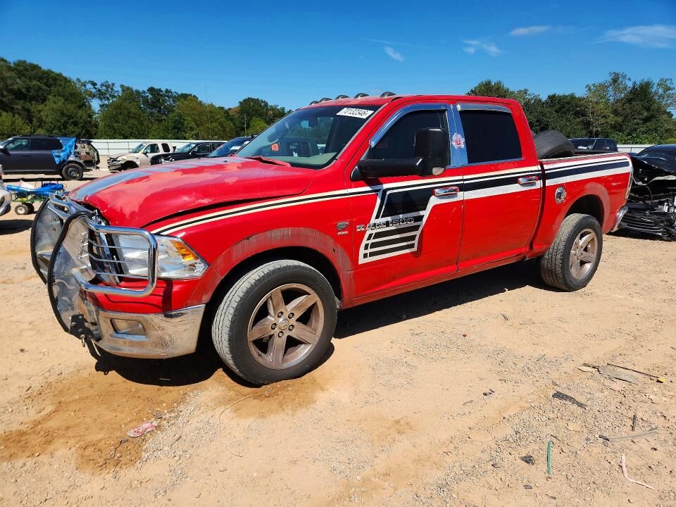 2011 DODGE Ram
