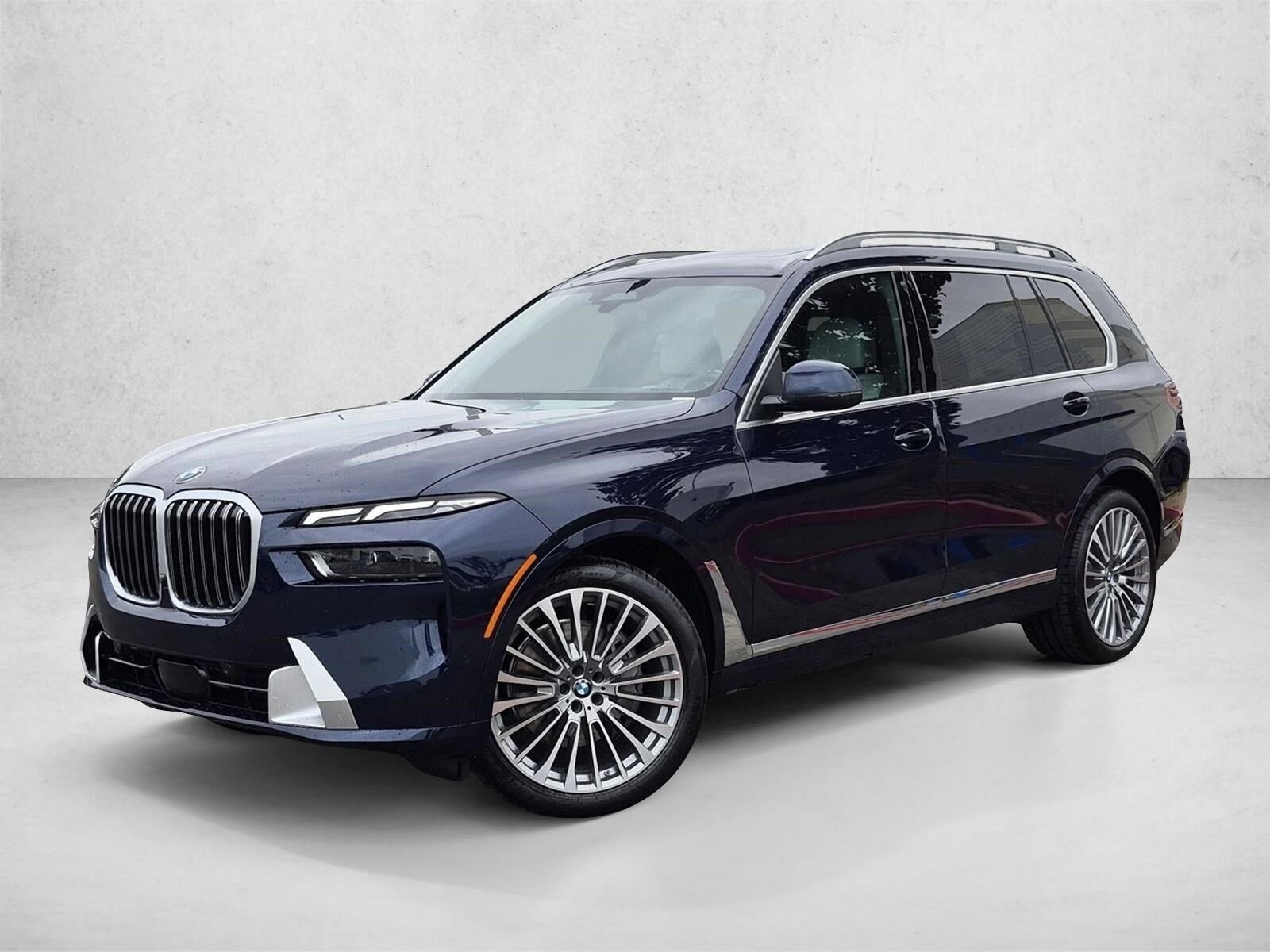 2027 BMW X7