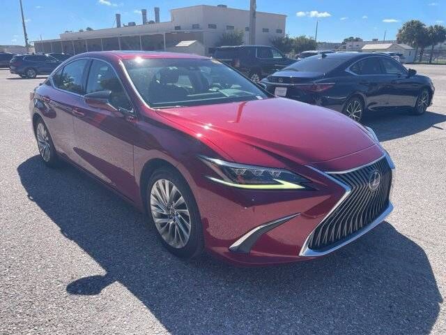 2021 LEXUS ES