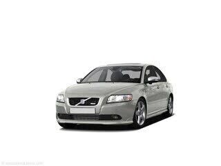 2011 VOLVO S40