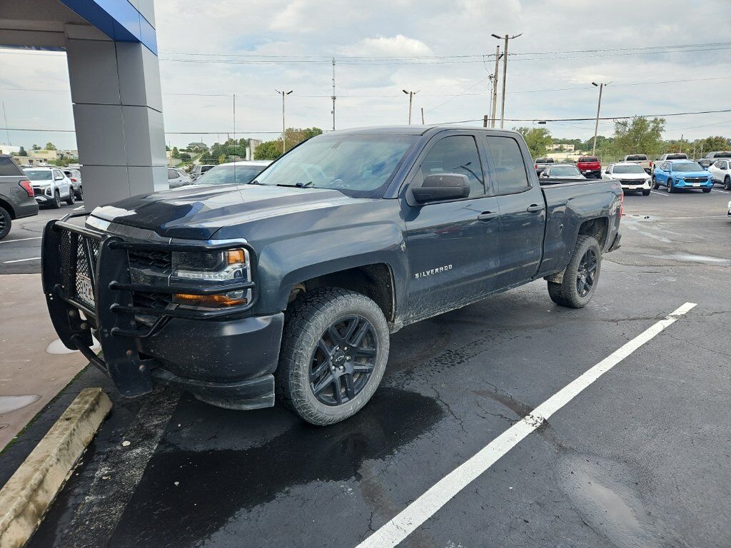 2017 CHEVROLET Silverado