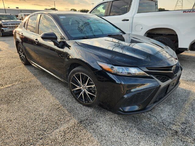 2024 TOYOTA Camry