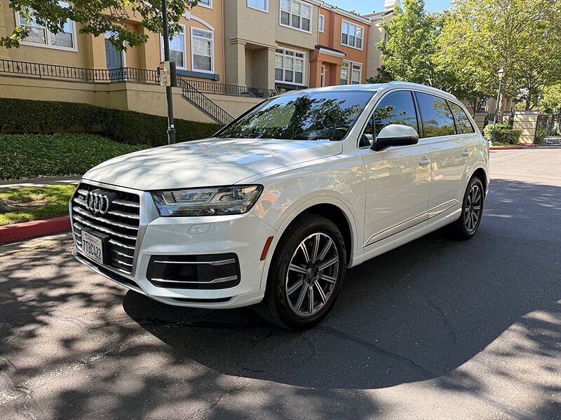 2017 AUDI Q7
