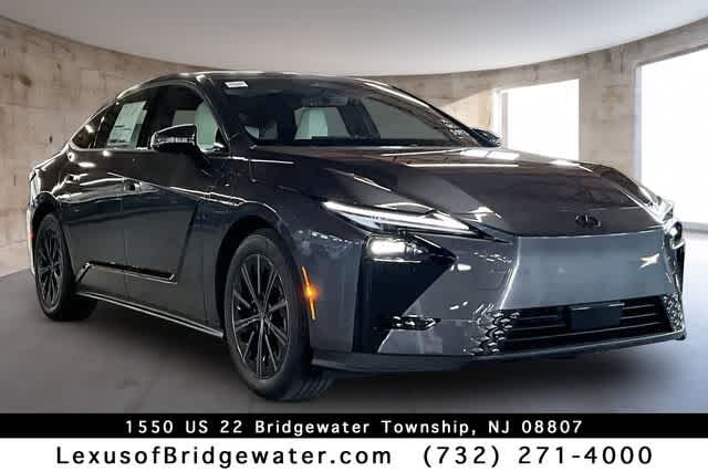 2026 LEXUS ES