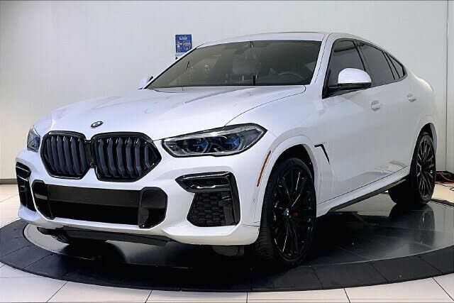 2022 BMW X6