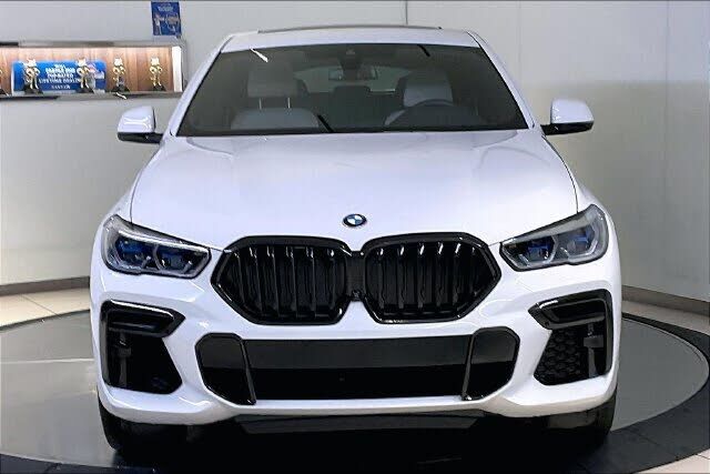 2022 BMW X6