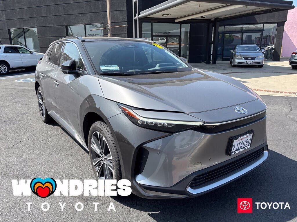 2023 TOYOTA bZ4X