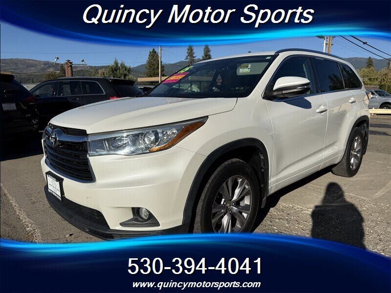 2015 TOYOTA Highlander
