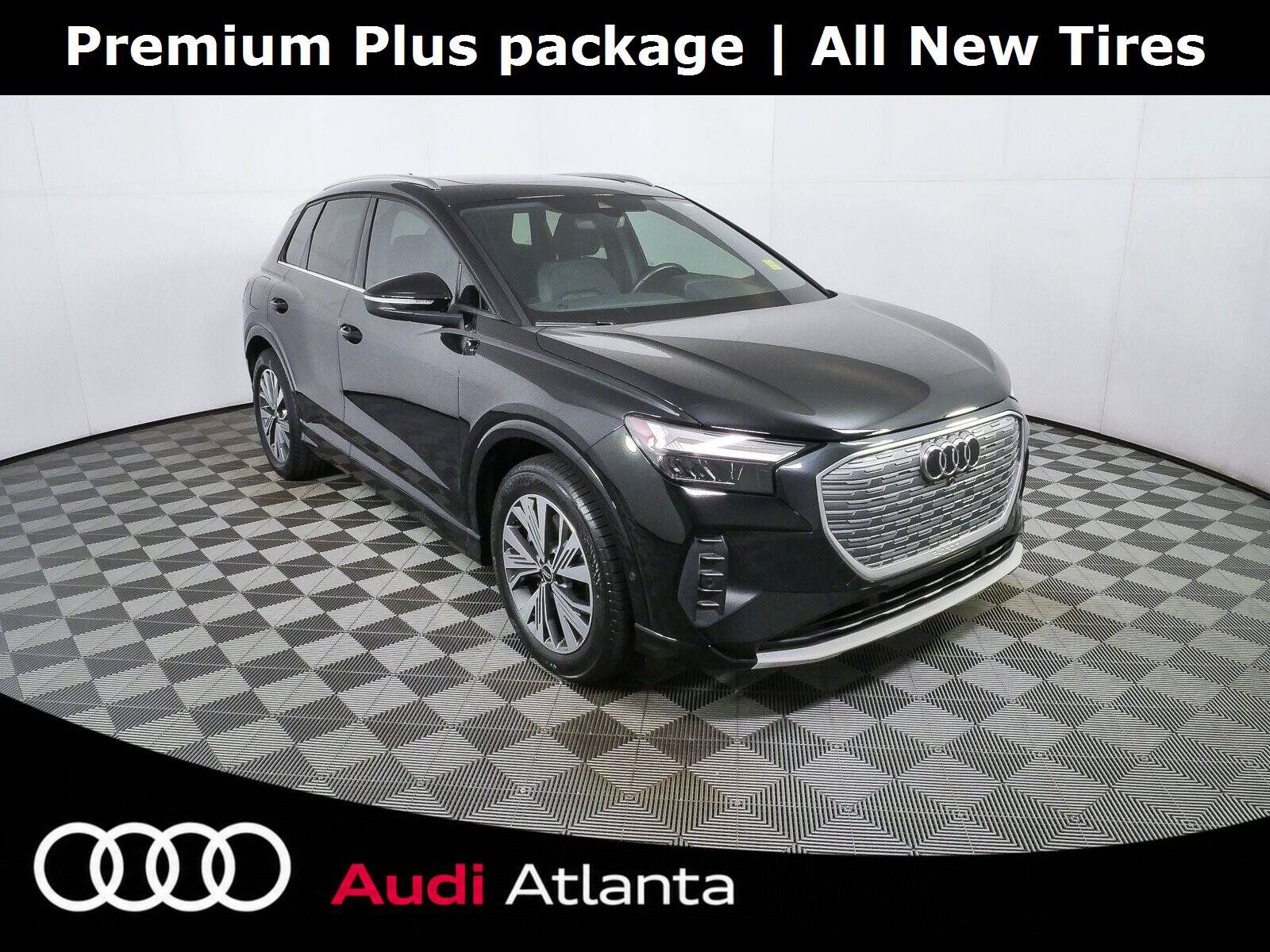 2023 AUDI Q4