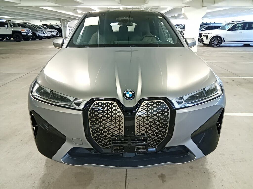 2024 BMW iX
