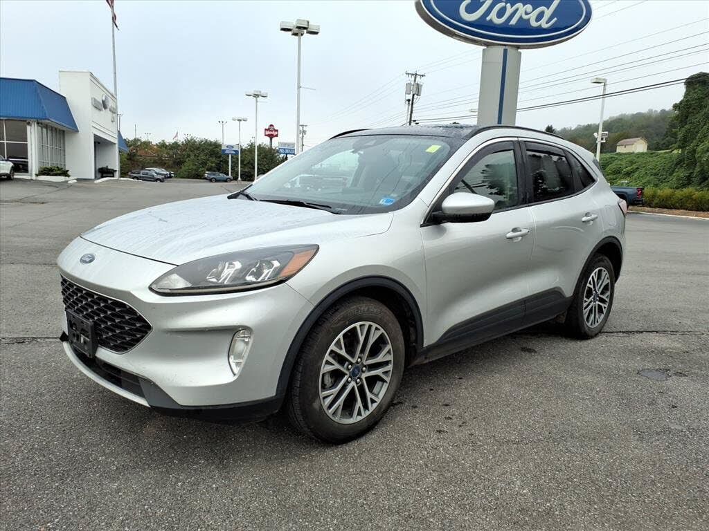 2020 FORD Escape