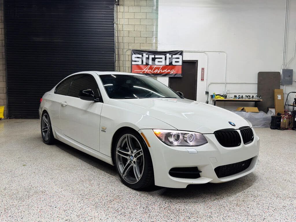 2011 BMW 3 Series