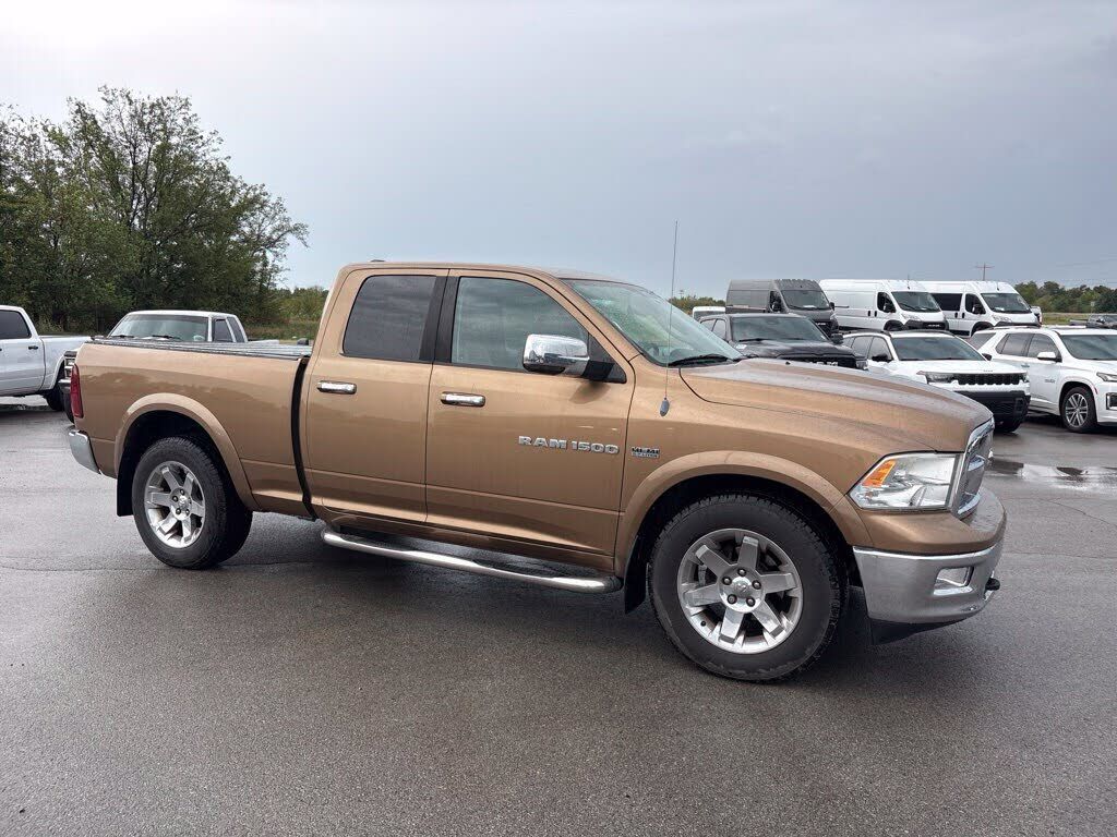 2011 DODGE Ram
