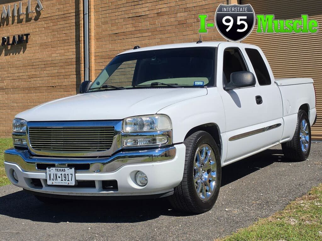 2005 GMC Sierra