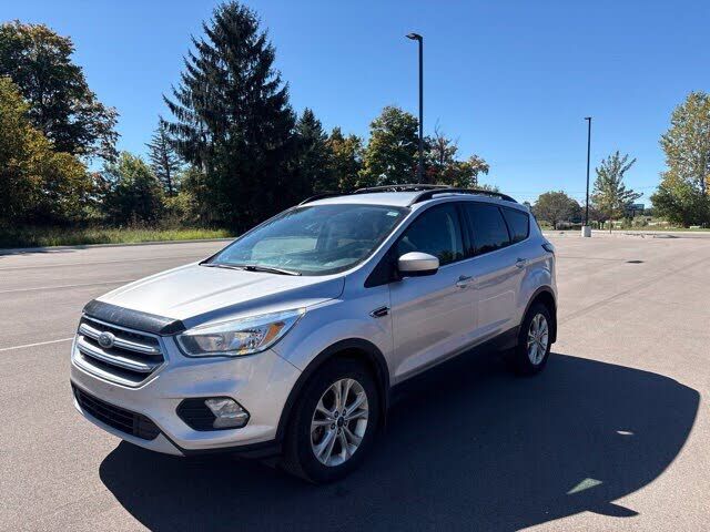 2017 FORD Escape