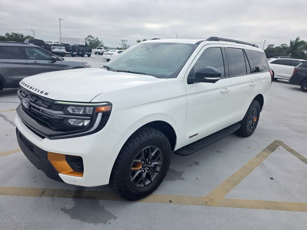 2027 FORD Expedition