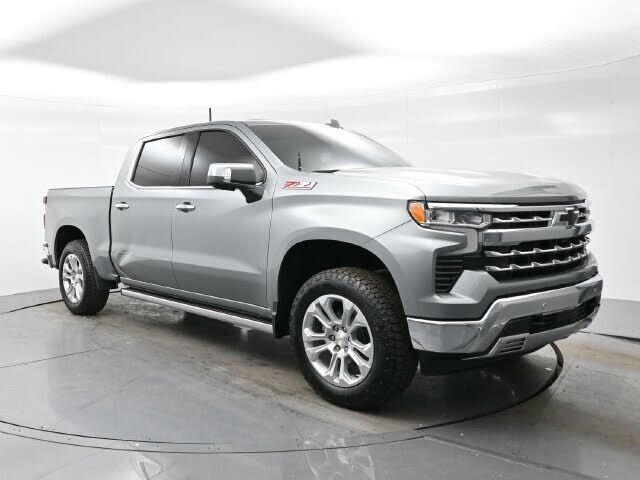 2025 CHEVROLET Silverado