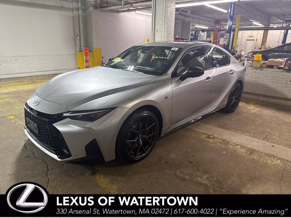 2026 LEXUS IS