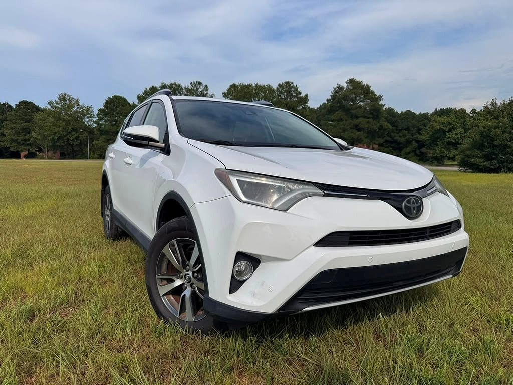 2016 TOYOTA RAV4
