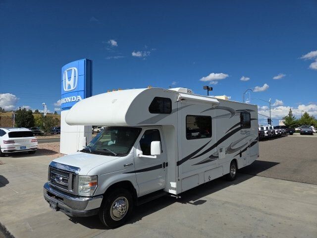 2013 FORD E-450