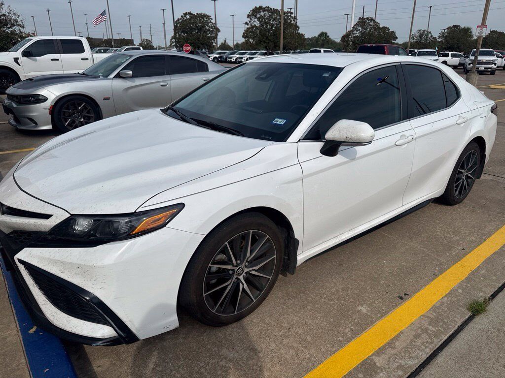2022 TOYOTA Camry
