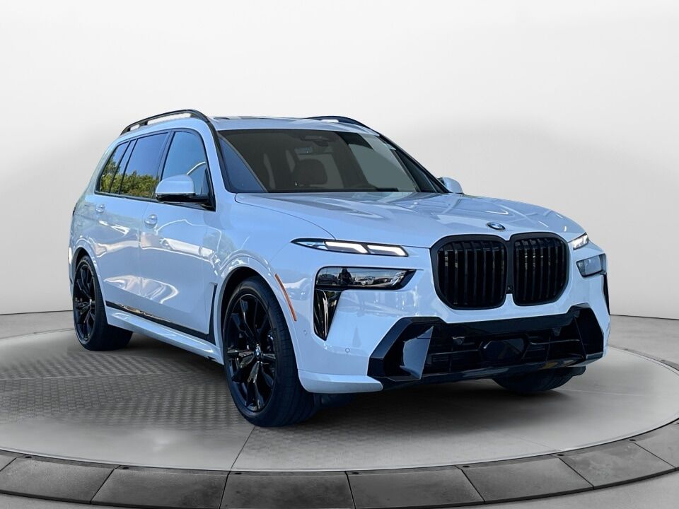 2027 BMW X7