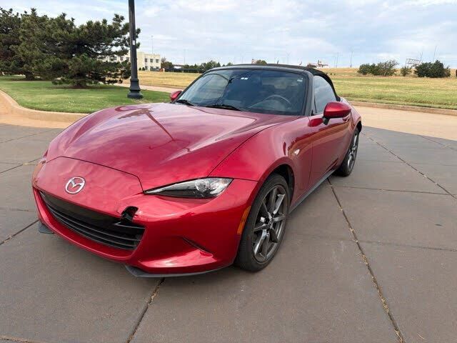 2016 MAZDA MX-5