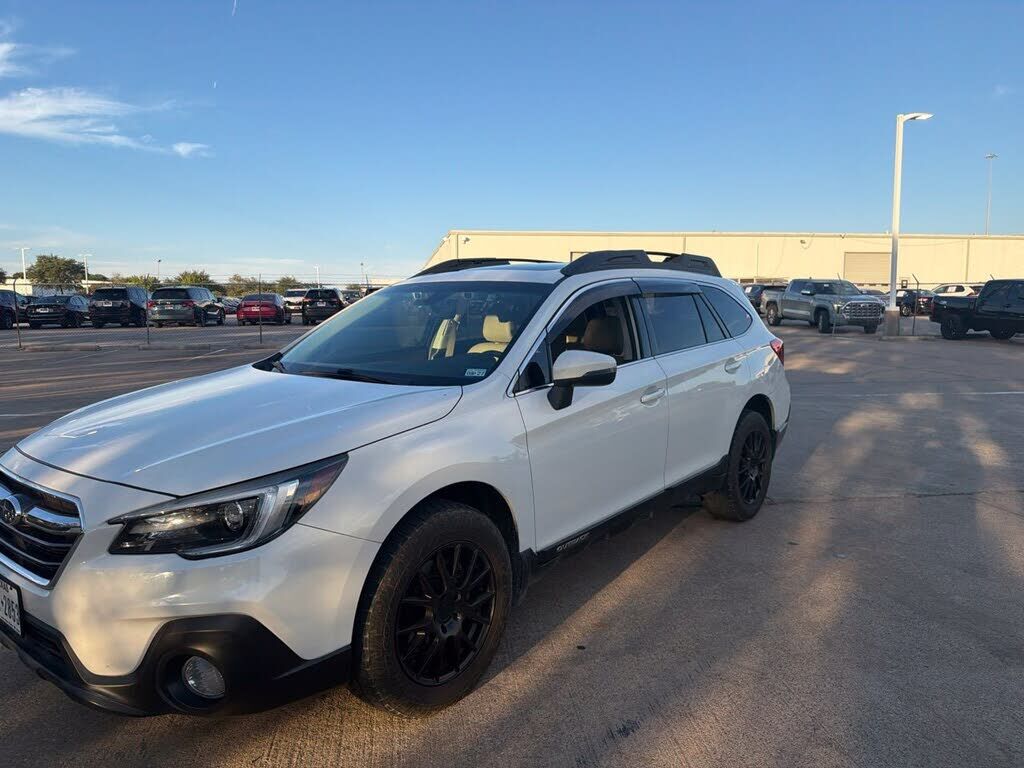 2018 SUBARU Outback