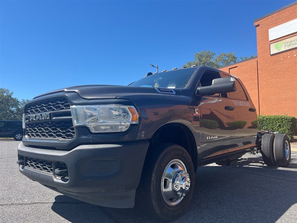 2022 RAM 3500