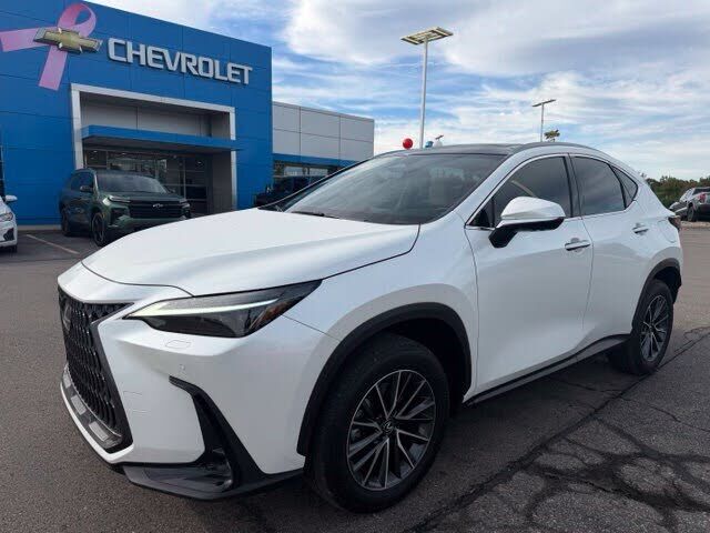 2025 LEXUS NX