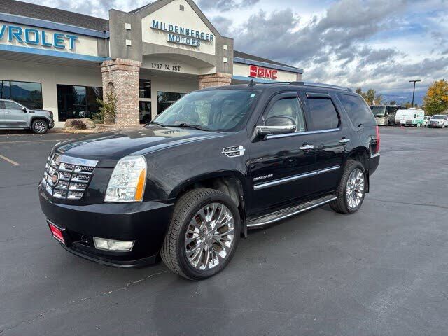 2013 CADILLAC Escalade