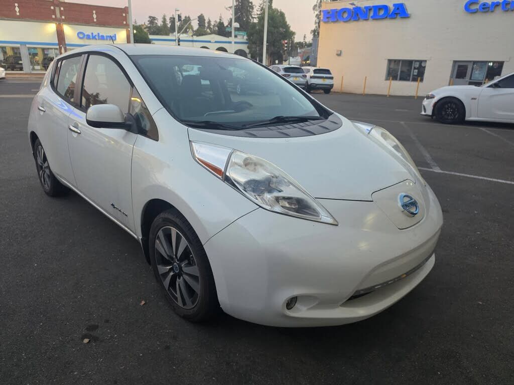 2014 NISSAN Leaf