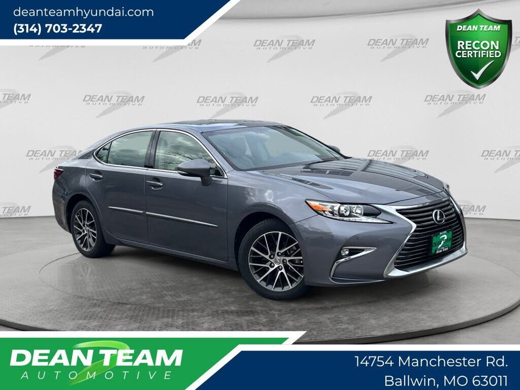 2016 LEXUS ES