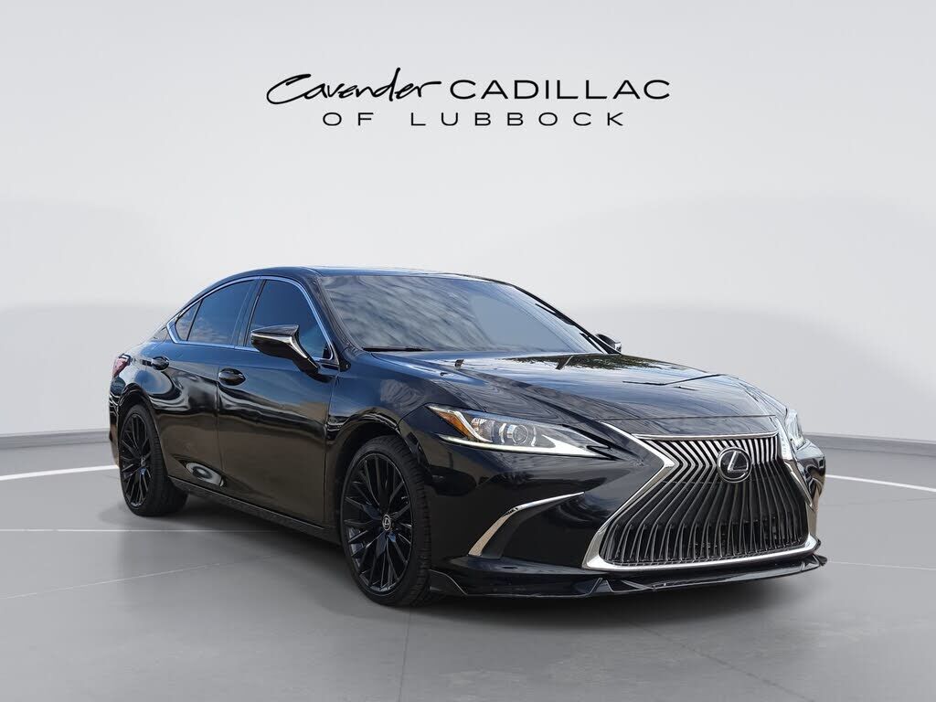 2019 LEXUS ES