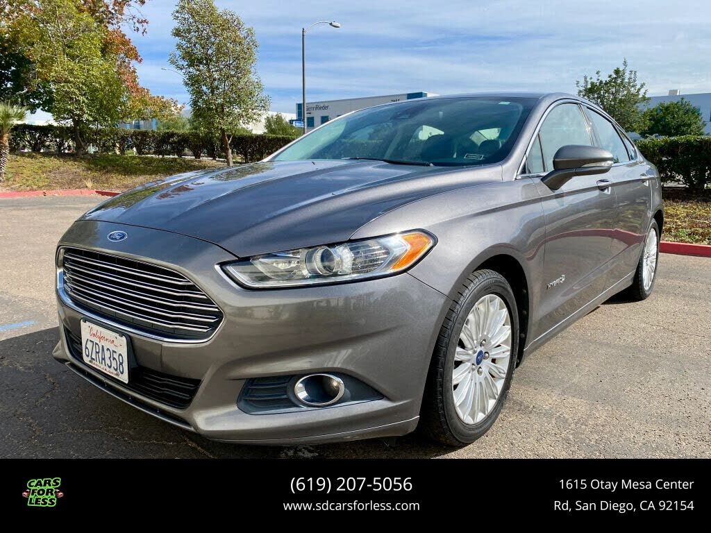 2013 FORD Fusion