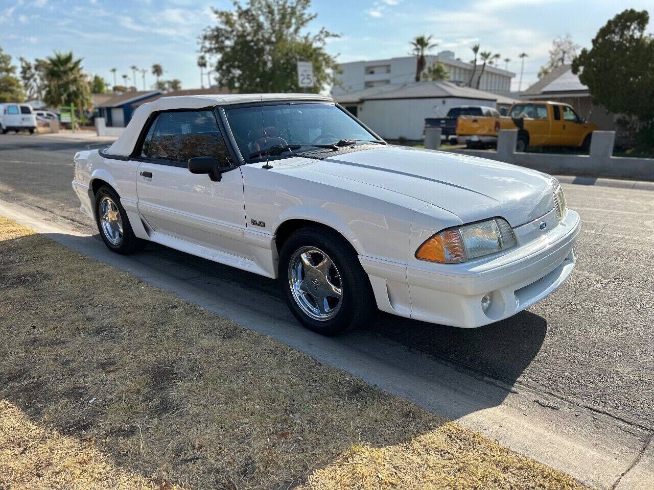 1992 FORD Mustang
