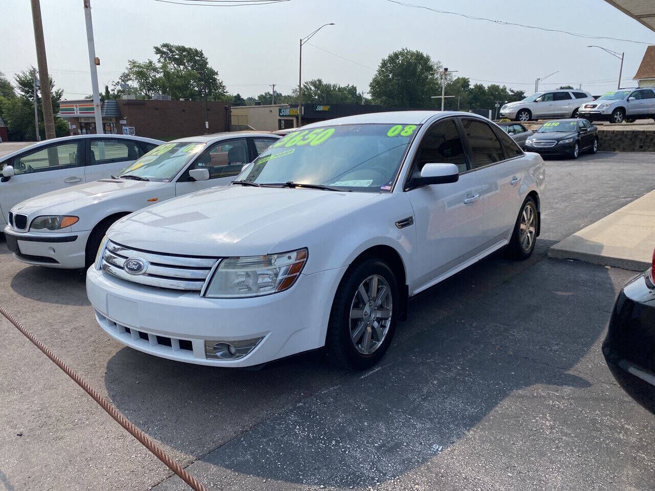 2008 FORD Taurus