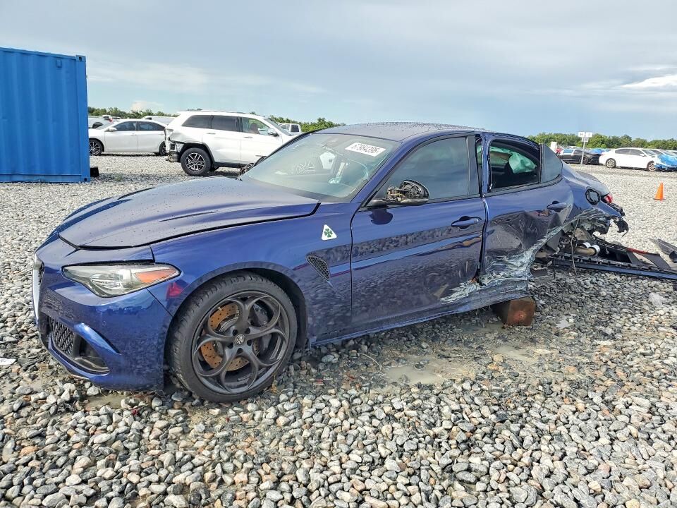 2017 ALFA ROMEO Giulia