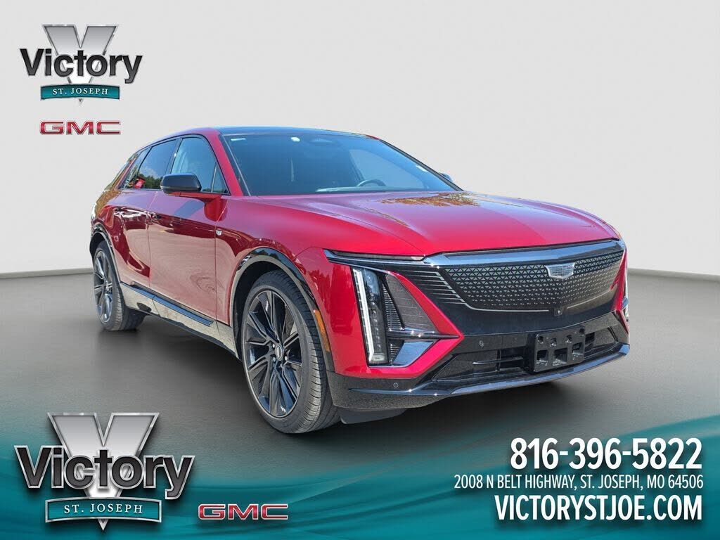 2024 CADILLAC Lyriq