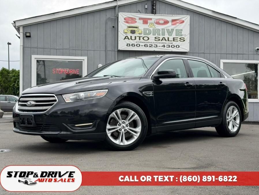 2015 FORD Taurus