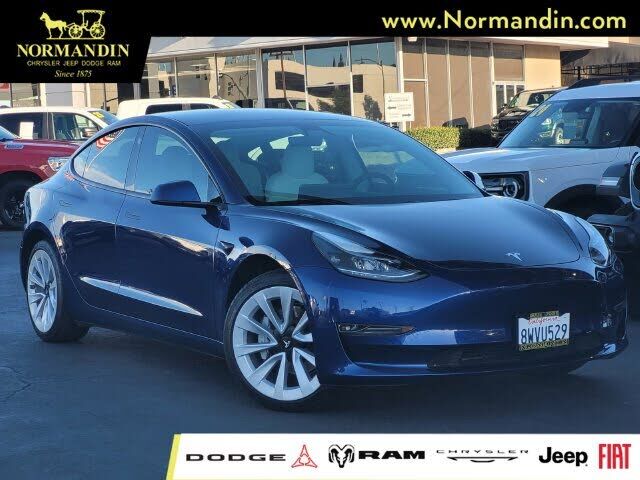 2021 TESLA Model 3