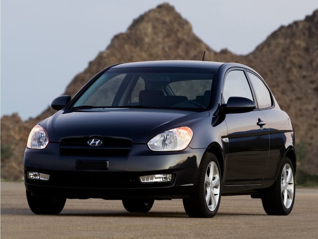 2010 HYUNDAI Accent