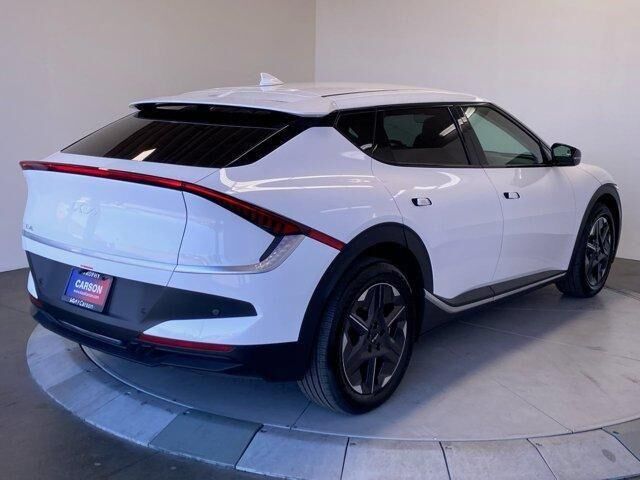 2026 KIA EV6