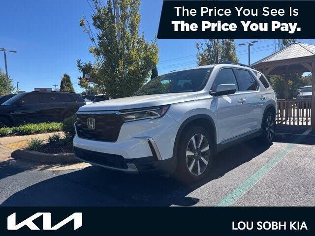 2023 HONDA Pilot