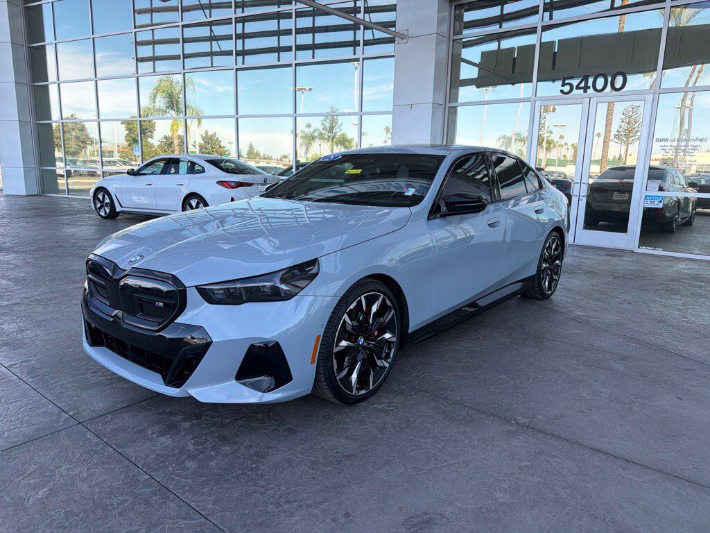 2025 BMW i5