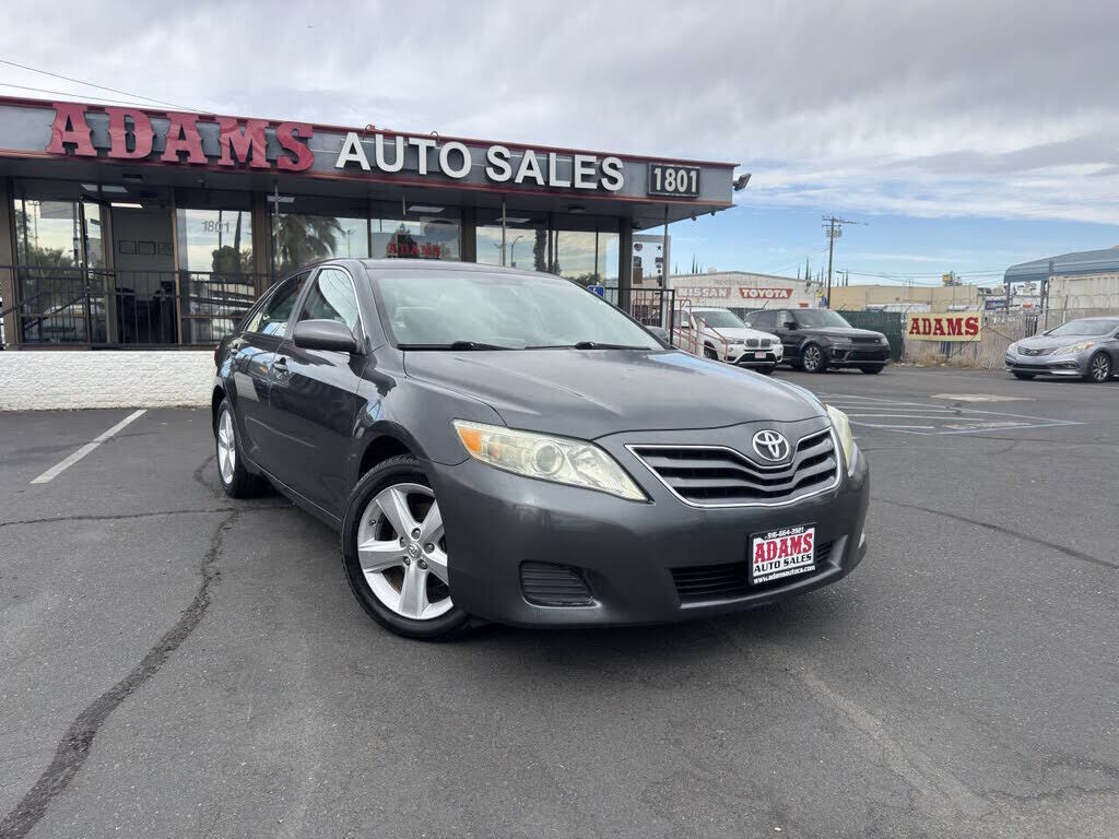 2011 TOYOTA Camry