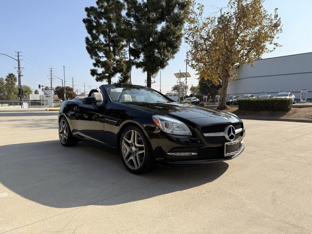 2013 Mercedes-Benz SLK-Class